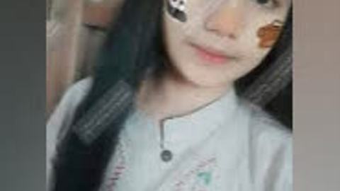 သနပ်ခါးလေးနဲ့ ရှမ်းမ နုနုလေး သန့်နေတာပဲကွယ် — XBurma Myanmar video preview