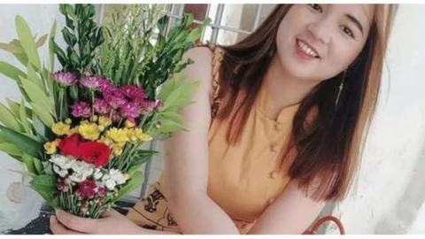 ကိုကို့အတွက် လက်ဆောင်ဆိုပီး video ရိုက်ပို့တဲ့ မန်းလေးသူလေး — XBurma Myanmar video preview