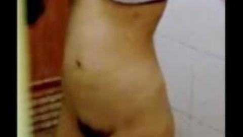 ဆော်အကိတ်ကြီးရေချိုးချောင်းရိုက် video preview