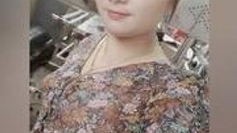 ပုသိမ်သူအလန်းကြီး sex chatting စဖုတ်ကြီးကလိုးချင်စရာကြီးကွာ — LeakMM Myanmar video preview