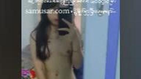 ဆံပင်ရှည်ရှည်လေးနဲ့ ဆယ်ကျော်သက်လေး # 1 — XBurma Myanmar video preview