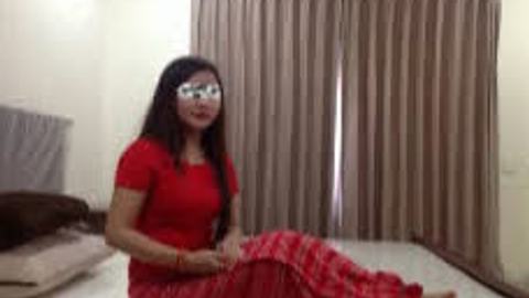 ရည်းစားဖြစ်ခါစ တည်းခိုခန်းခေါ်ပြီးလိုးတဲ့ကောင် — LeakMM Myanmar video preview