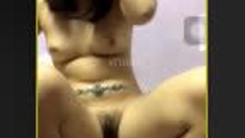 အကိတ်မသန့်သန့်လေး ထန်နေတာ — LeakMM Myanmar video preview