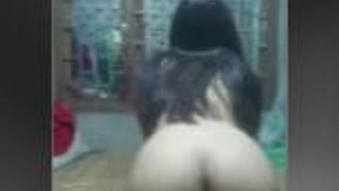 မြန်မာအပျိုပေါက်စအငုံးလေး # 4 — LeakMM Myanmar video preview