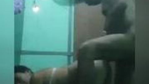 တည်းခိုခန်းမှာတချီလိုးတဲ့ဘီးကျဲ — LeakMM Myanmar video preview