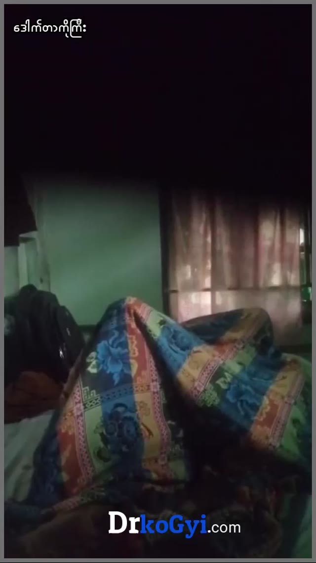 စောင်ခြုံပြီးဖုတ်အပိုင်း(၁) — XBurma Myanmar video preview
