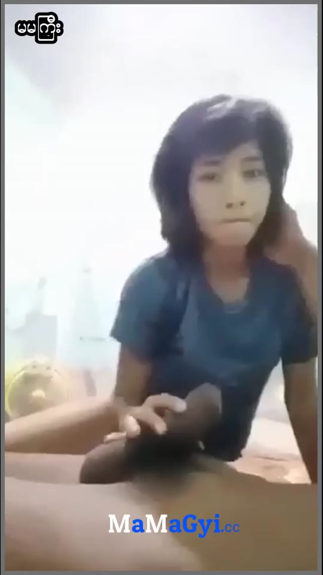 ဆေးထိုးထားတဲ့ဒုတ်ကိုစားတဲ့ မြန်မာပိပိသေးသေးလေး — XBurma Myanmar video preview