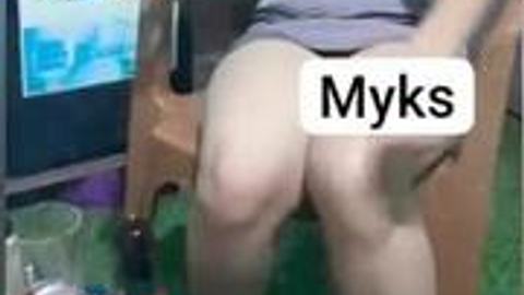 ဘီယာသောက်ပြီးအမုန်းကုန်းတဲ့ဆရာမ — LeakMM Myanmar video preview
