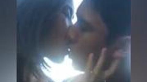 မြန်မာချာတိတ်အတွဲလေး — LeakMM Myanmar video preview