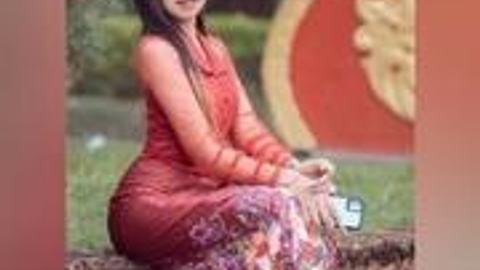 Date Girl ဆော်လေး နန်ခမ်းမေ — LeakMM Myanmar video preview