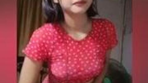 ဆယ်လီမလေးရဲ့Sex Chat video preview