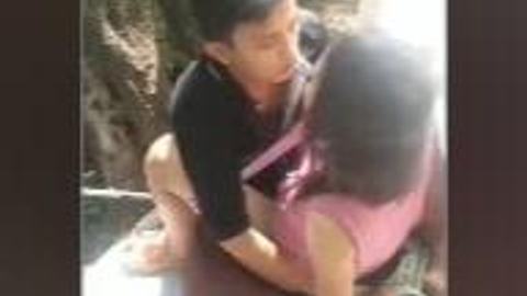 ခိုးစားနေကြအတွဲ ချောင်းရိုက်လေး video preview