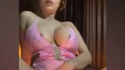 ရှယ်မိုက်တဲ့ စောက်ဖုတ်ကြီး video preview