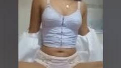 မြန်မာမလေးတဲ့ကွာ မထင်ရဘူးအလန်းလေးကွာ — XBurma Myanmar video preview