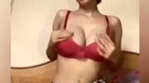 နို့ရှယ်ကိတ်တဲ့ဆော်ကြီး Solo video preview