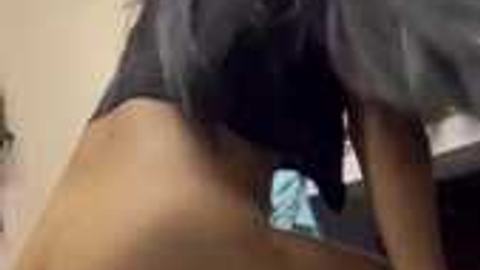 အပေါ်ကနေတက်ဆောင့်တဲ့ မြန်မာအကိတ်လေး — XBurma Myanmar video preview