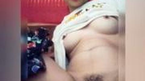 ဟုမ်းမိတ်အမုန်းကြိတ်တာလေးတဖြတ် video preview