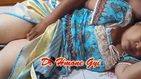 စောက်ဖုတ်လည်းကျွေး နိုပ်လည်းပေးတဲ့ဟတ်ပက်ကြီး video preview