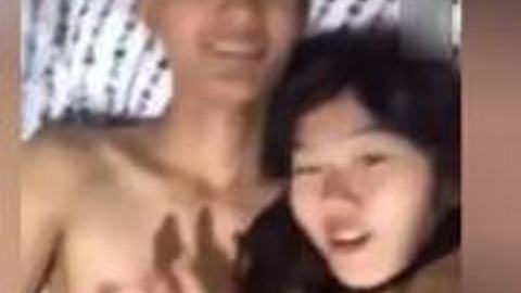 sex chat တာအားမရလို့ သွားအလိုးခံတဲ့စော်လေး .. အရမ်းအော် video preview