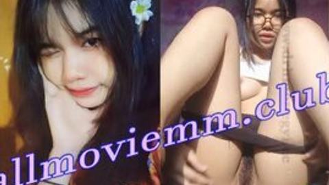 ပါးကွက်ကြားနဲ့မြန်မာမလေး Solo video preview