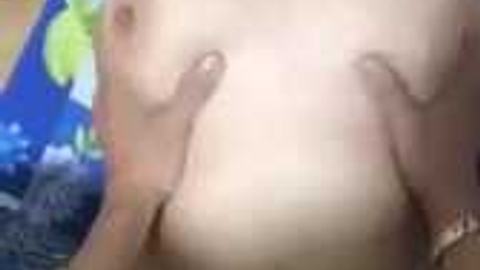 ဖြူဖြူဖွေးဖွေးအကိတ်ကြီးကိုစားနေတာ — XBurma Myanmar video preview