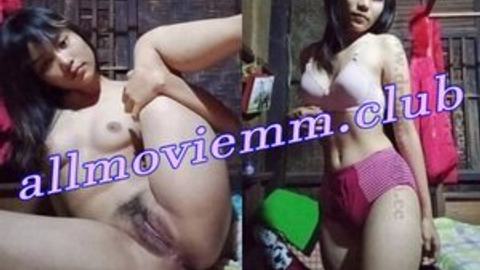 ဆော်အထန်ကြီးစောက်ဖုတ်ကြီးကဖောင်းကားနေတာဘဲဟ video preview