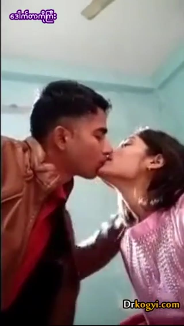 အမှန်အကန်လိုးတဲ့မာမွတ်ဘိုင်တို့အတွဲ — XBurma Myanmar video preview