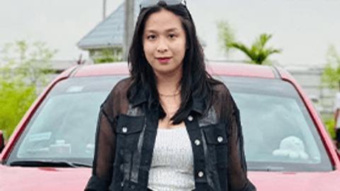 ကားပေါ်မှာမှုတ်ပေးပြီး ကားပေါ်မှာလိုးလို့မဝလို့ ဟော်တယ်မှာထပ်ပြီးလိုး video preview
