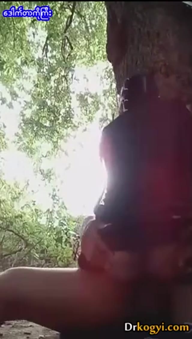 တောသူမနူးမနပ်လေးကိုဆွဲစား — XBurma Myanmar video preview