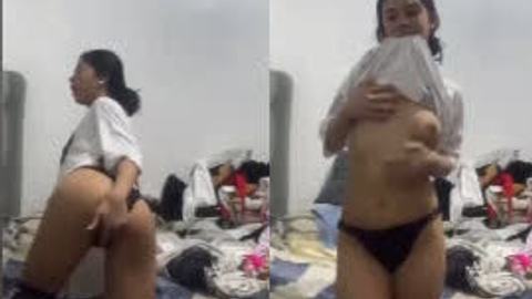 ချစ်စရာကောင်းတဲ့ဖလန်းဖလန်းလေး — LeakMM Myanmar video preview