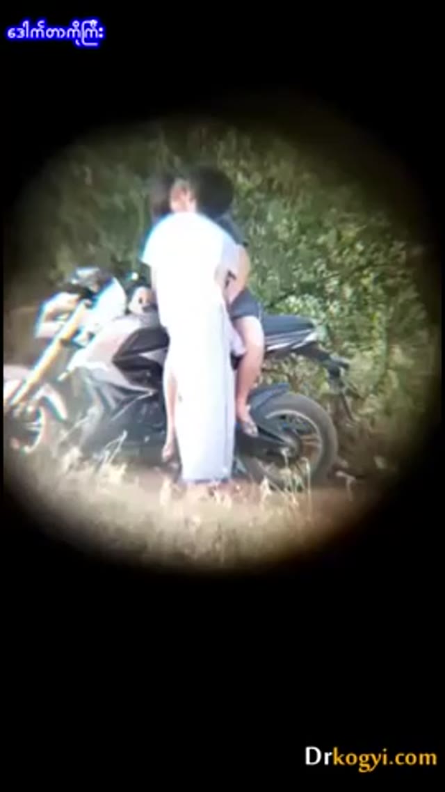 တောထဲမှာမော်တော်ဆပ်တဲ့အတွဲ # 1 — XBurma Myanmar video preview