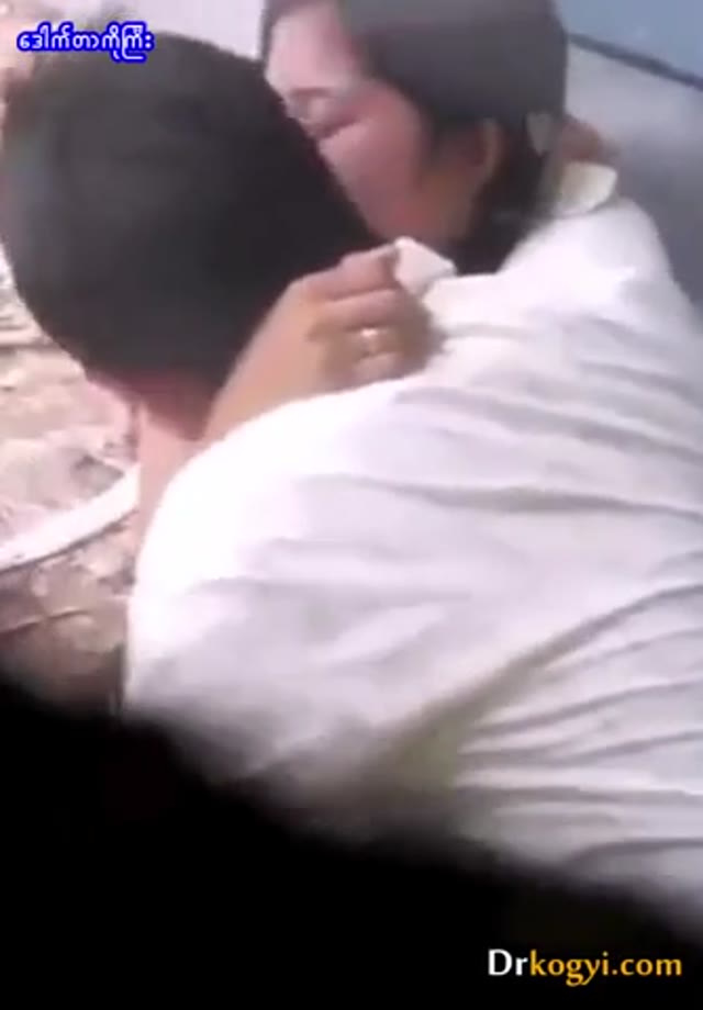 အလုပ်ပိတ်ရက်ပန်းခြံထဲကအတွဲ # 2 — XBurma Myanmar video preview
