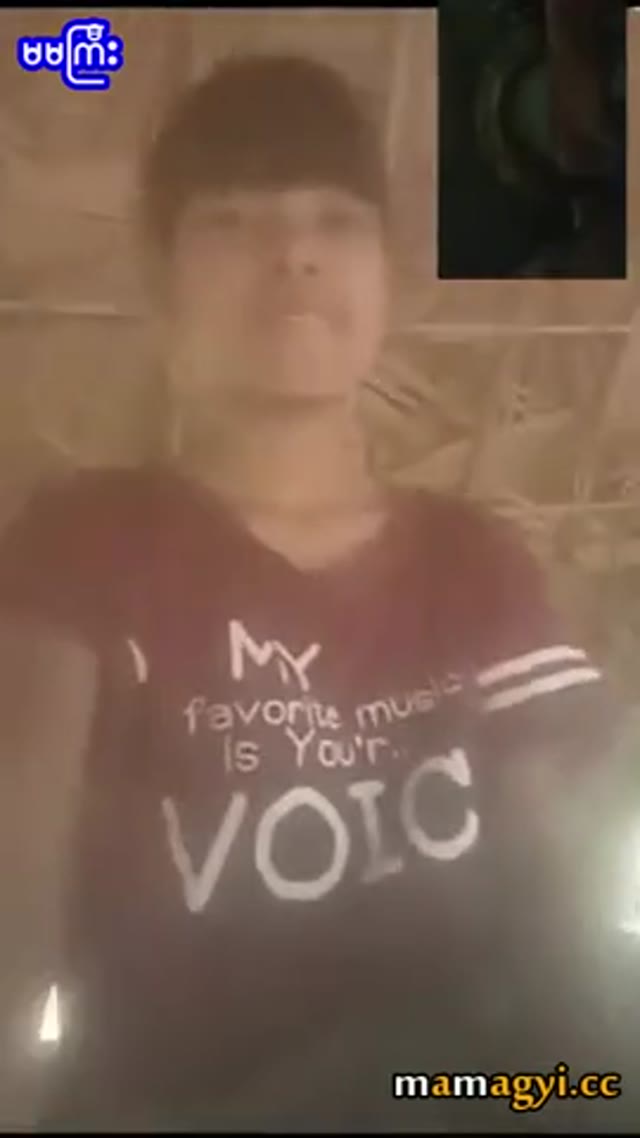ဂွင်းထုပြတာကိုကြည့်ပြီး ဖီးတက်နေတာ — XBurma Myanmar video preview