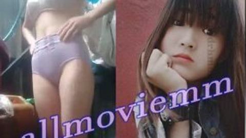 ဖောင်းလိုက်တဲ့စောက်ဖုတ် ဂလုကြကွာ video preview