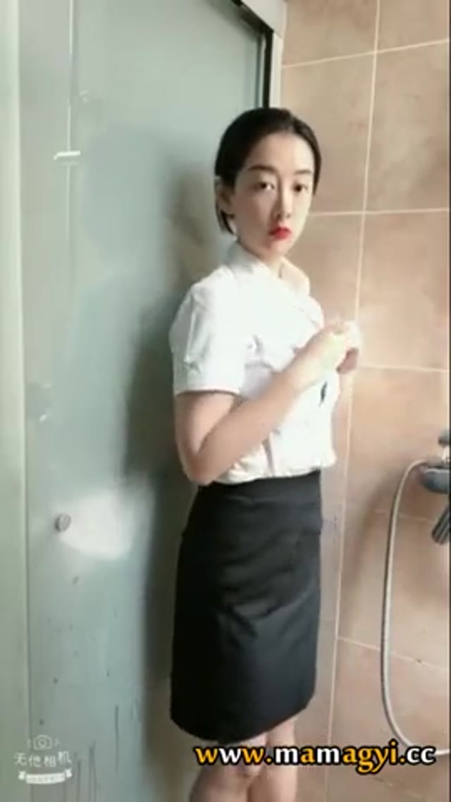ဆော်အလန်းလေးရေချိုး ဂလုကြ — XBurma Myanmar video preview
