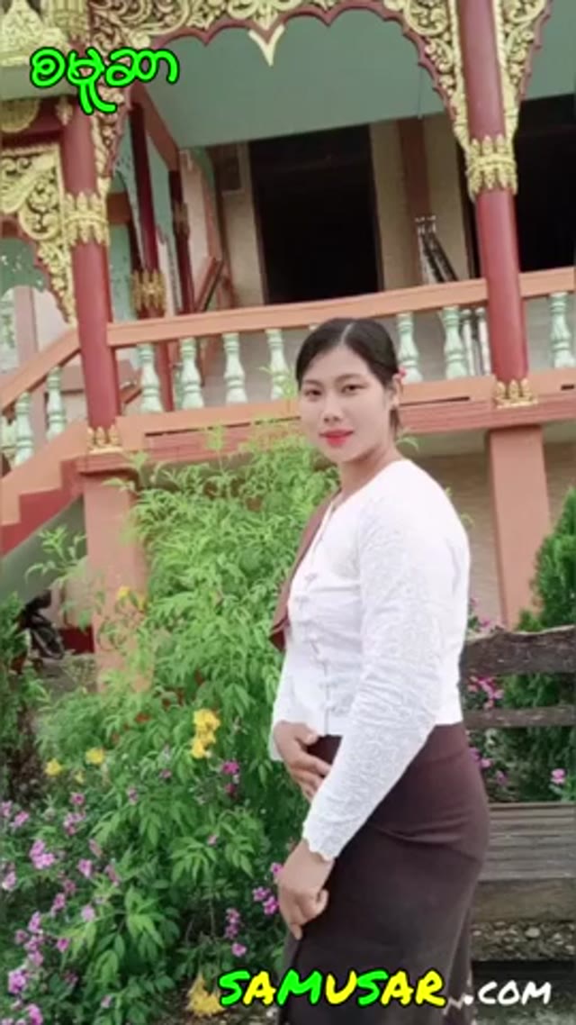 ဆော်ကြီးကမထင်ရဘူးကွာ စားဆော်ကြိုက်ကုန်းကြီးတဲ့ဂလုကြ — XBurma Myanmar video preview