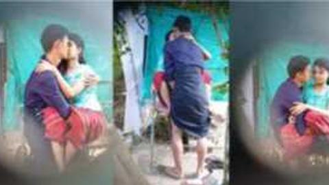 ဆောက်ဖုတ်ကိုနှိက်ပြီး ရသလိုလေးမတ်တပ်လိုးတာ စော်ကတော်တော်heatတက်နေပီ video preview