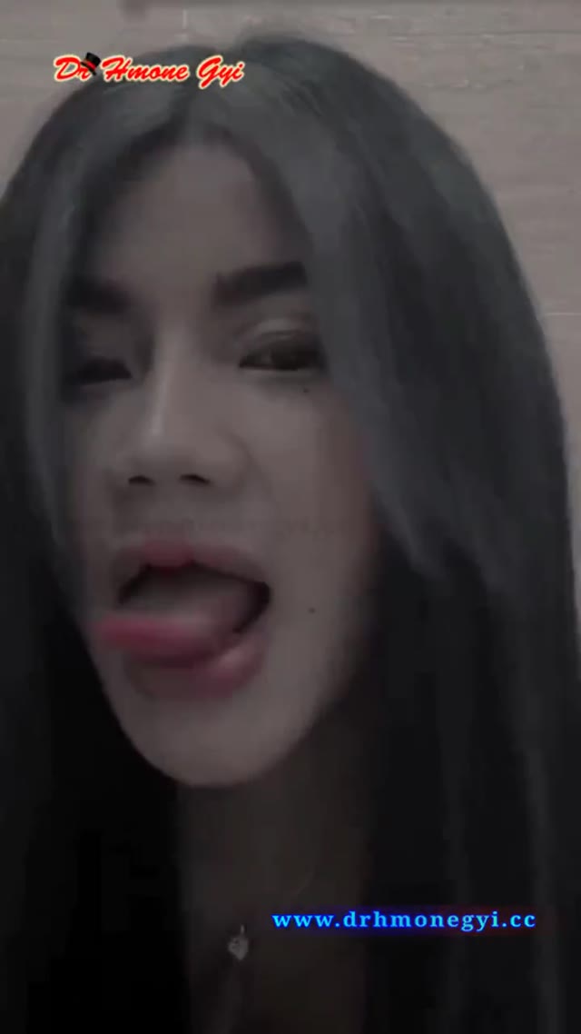 သဇင်ဦး ဖားရင်နေတာလေး — XBurma Myanmar video preview