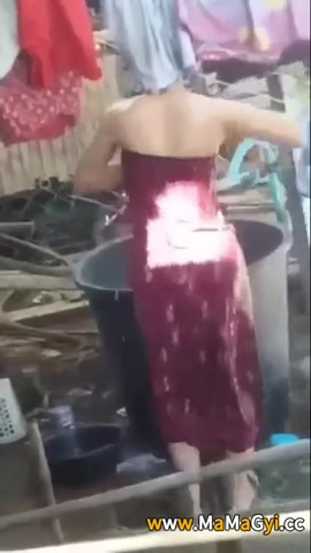 ဒါမျိုးကြီးတာဆွဲလိုက်ရရင် ရှယ်ပဲဟေ့ — XBurma Myanmar video preview