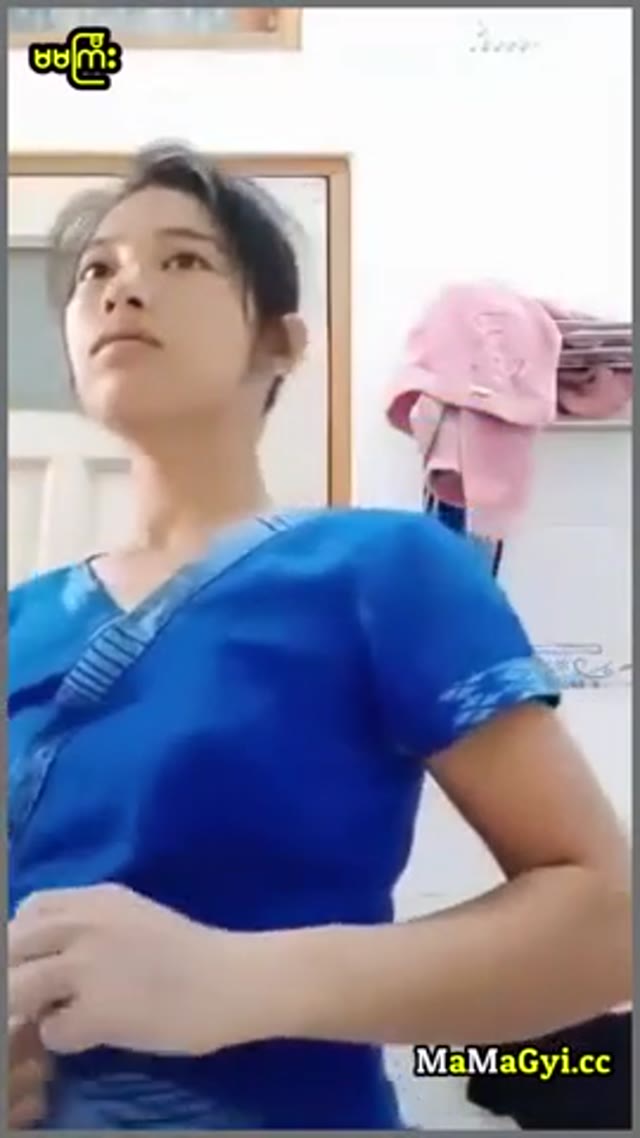 ထိုင်းရောက်မွန်မလေး ရေချိုးခန်းထဲမှာထန် — XBurma Myanmar video preview