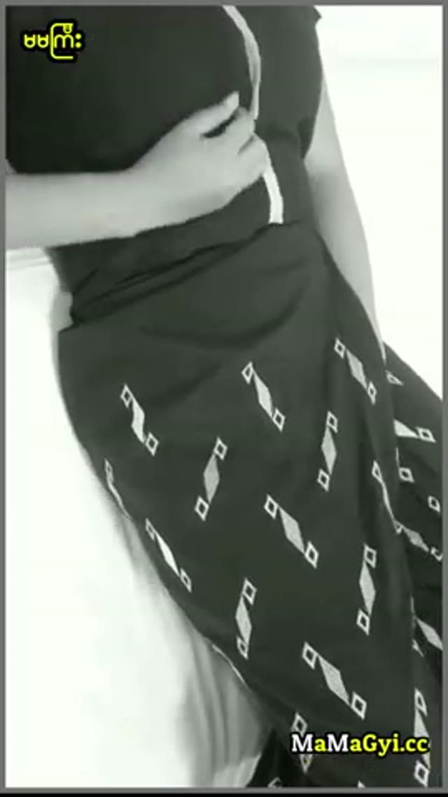ဘဲကြီးက မလိုးပဲထိုင်ကြည့်နေတာ — XBurma Myanmar video preview