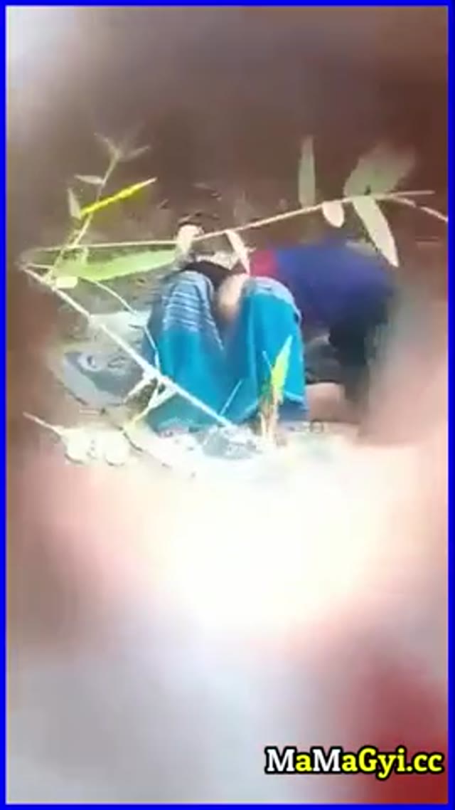 မြန်မာမလေးကိုတောထဲခေါ်ပြီးဘာဂျာပေးတဲ့ကောင် — XBurma Myanmar video preview