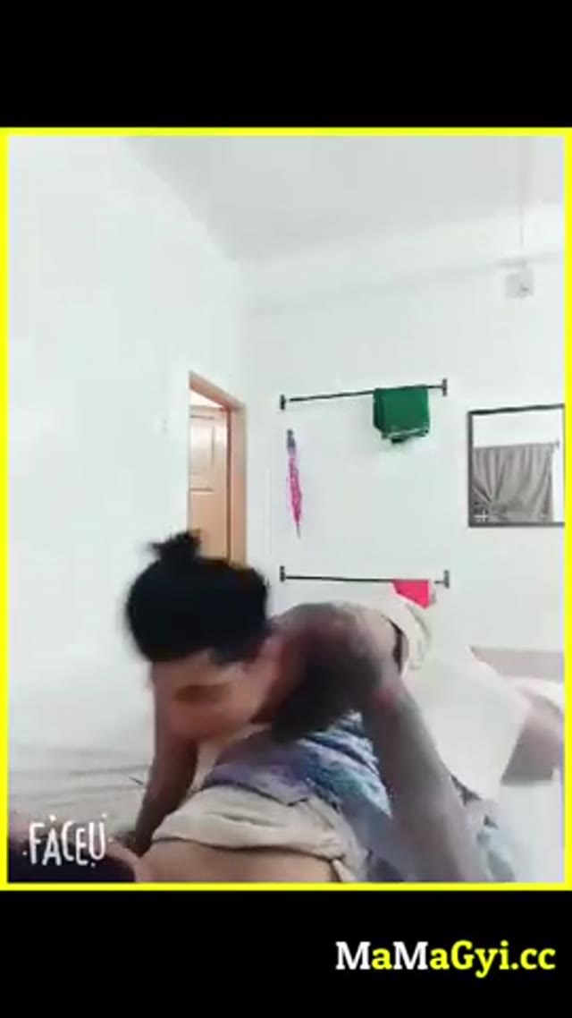 ရှယ်ဖုတ်တဲ့အတွဲလေးတွေဂလုကြ — XBurma Myanmar video preview