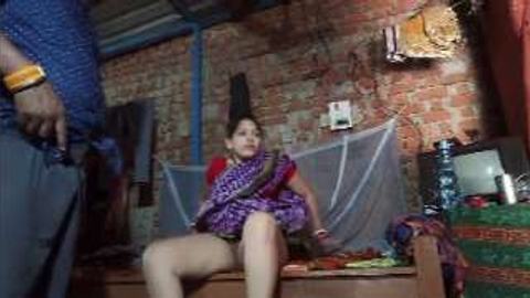 ငနဲတို့လင်မယားအတွဲ အိမ်တွင်းဖြစ်လေး video preview