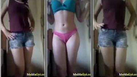 စောက်ရမ်းသန့်တဲ့ဆော်လေး ကိတ်နေတာပဲ video preview