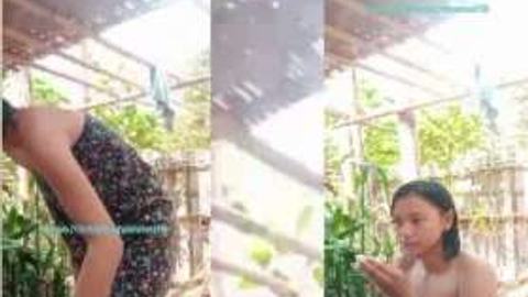 မြန်မာမလေးရေချိုးအောကား video preview