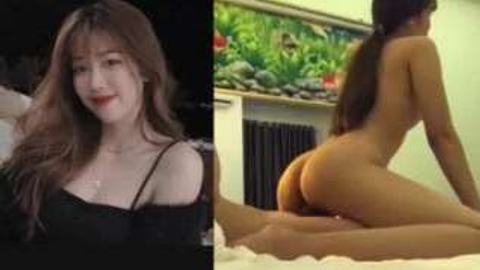 အပေါ်က မဆင်းချင်တဲ့ စကီလေး အပြာကား video preview