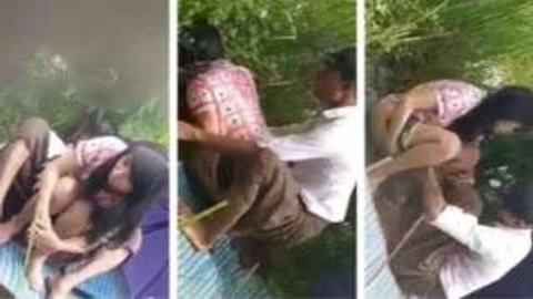 ဘဲကြီးကတော့ ပြုံးပြုံးနဲ့ စော်လေးကိုပုဆိုးလှန်တီးတဲ့ ချောင်းရိုက် video preview