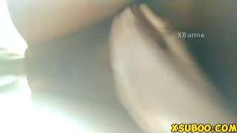 မျက်မှန်နဲ့ တောတွင်း ဟုမ်းမိက် video preview