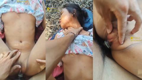 ရွာသူလေးကိုဒီနေ့ချိန်းလိုးတာ ထန်ပြီးတော့တက်စောင့်အောကား(၂) video preview